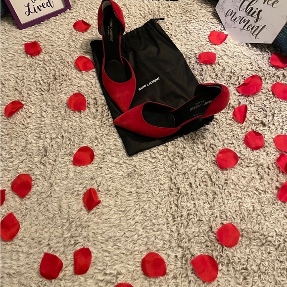 Authentic Saint Laurent Paris red D’orsay suede pumps with dust bag. - Picture 9 of 10
